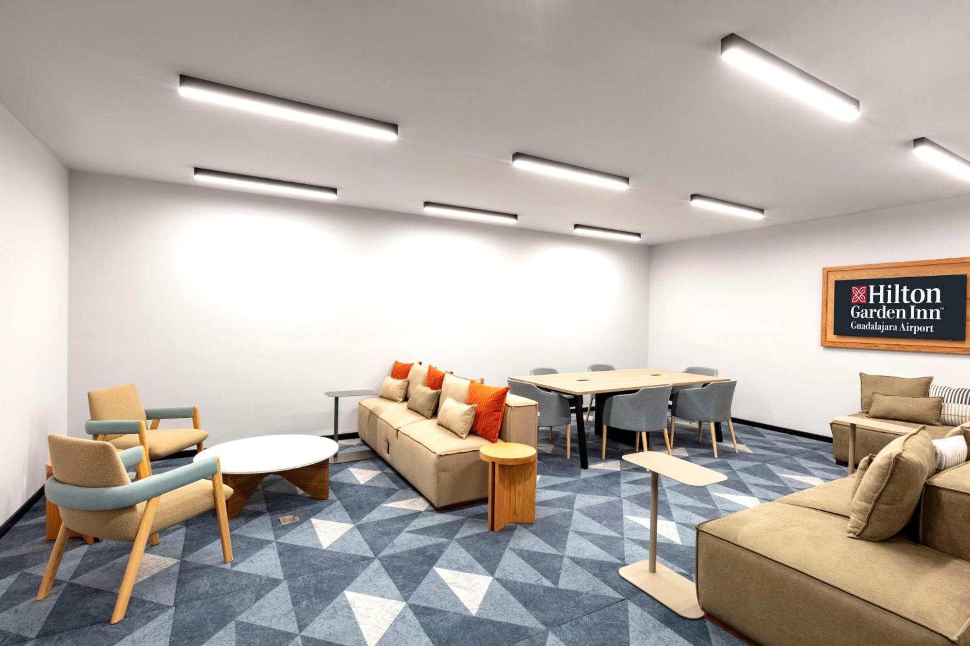 Hilton Garden Inn Guadalajara Airport El Zapote  Eksteriør bilde