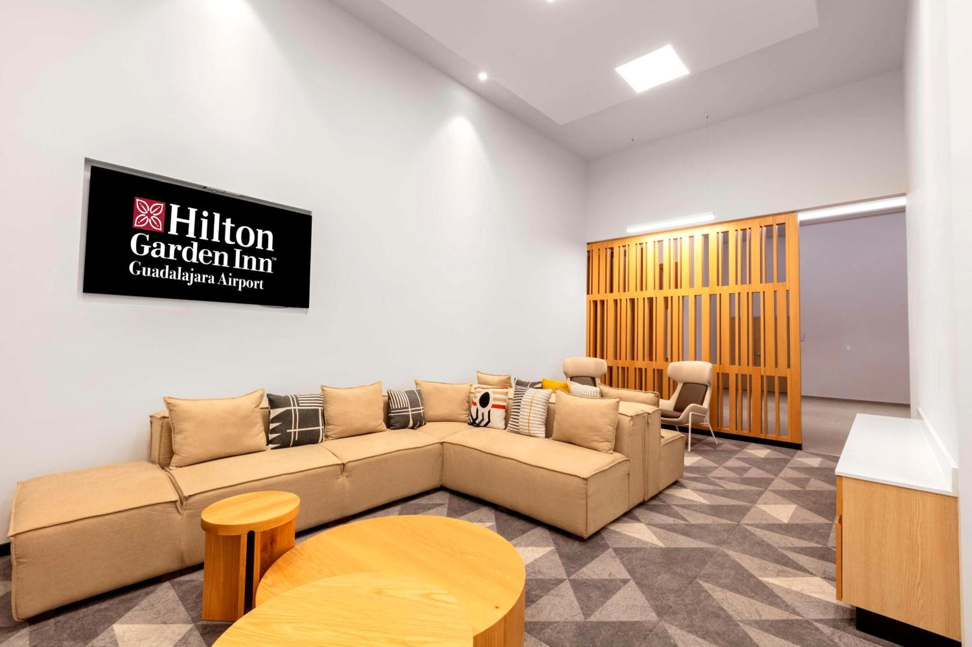 Hilton Garden Inn Guadalajara Airport El Zapote  Eksteriør bilde