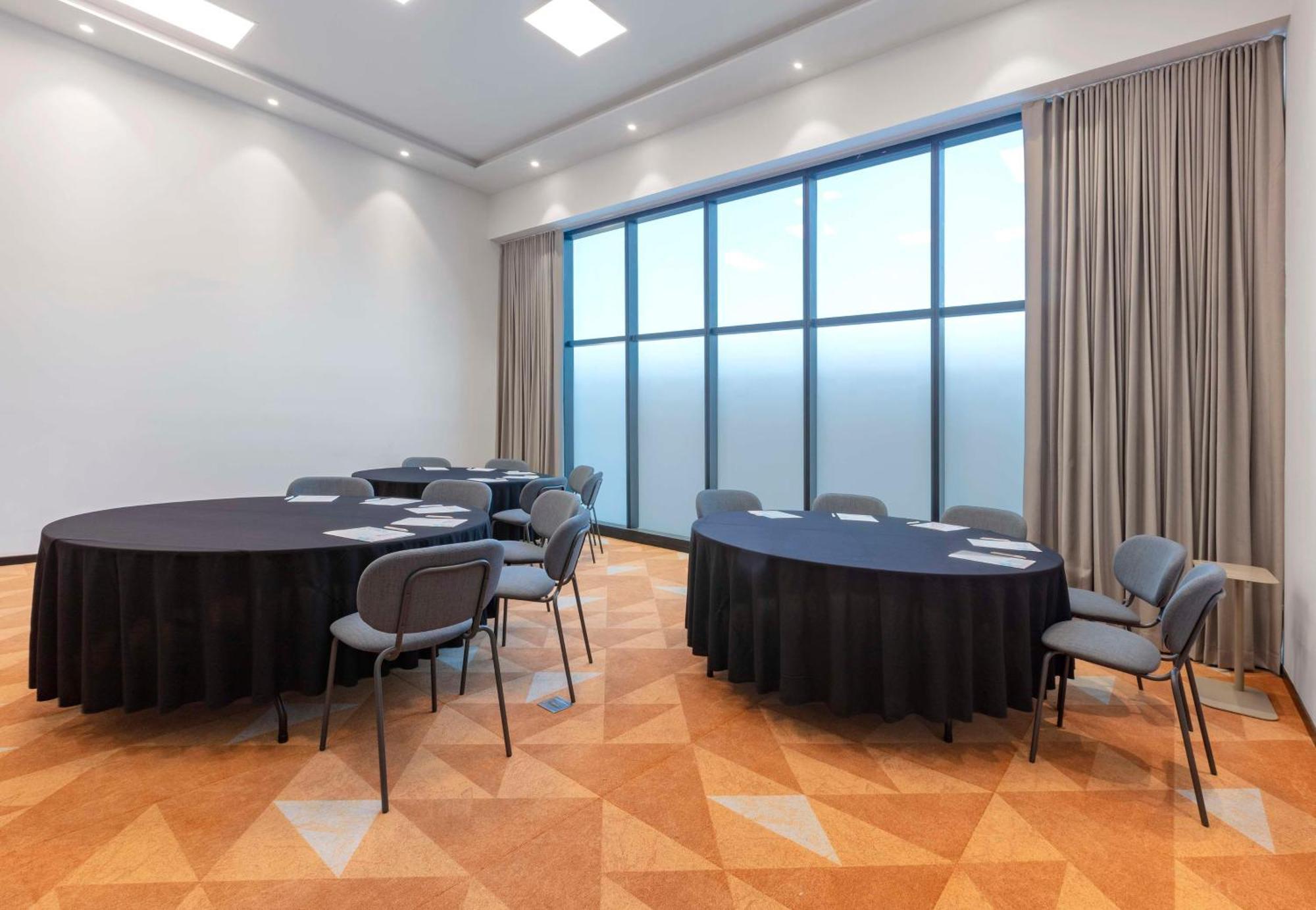 Hilton Garden Inn Guadalajara Airport El Zapote  Eksteriør bilde